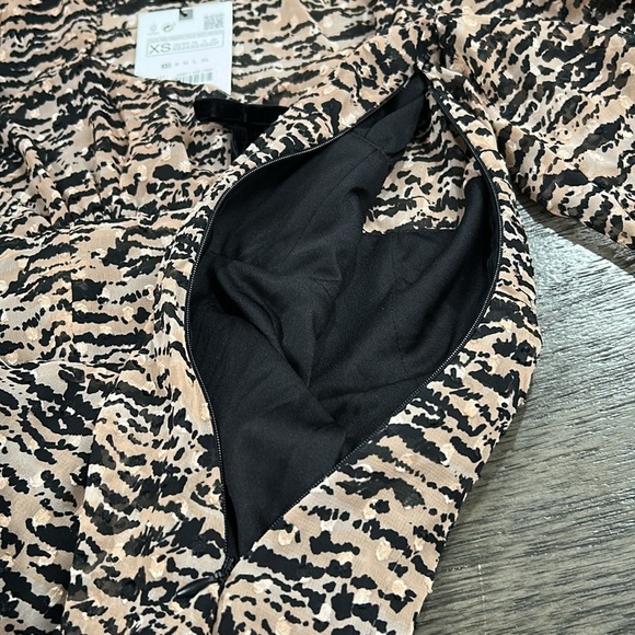 ZARA Textured Animal Print Ruched Puff Sleeve Mini Dress XS NWT - Picture 11 of 15